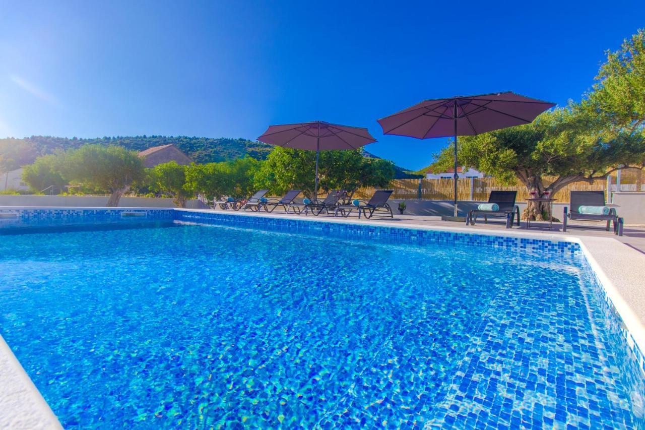 Villa Antonia With Heated Pool Dograde 외부 사진