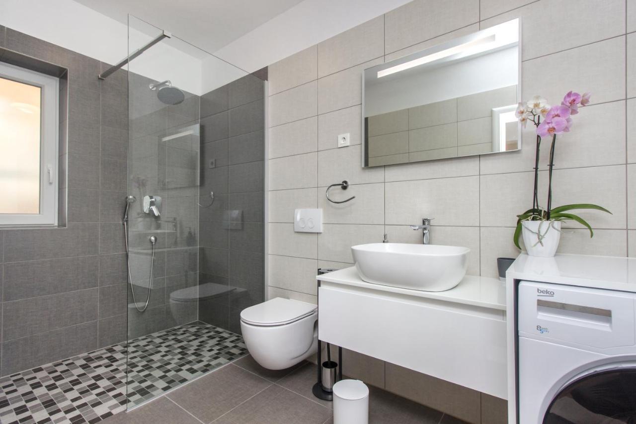 Villa Antonia With Heated Pool Dograde 외부 사진