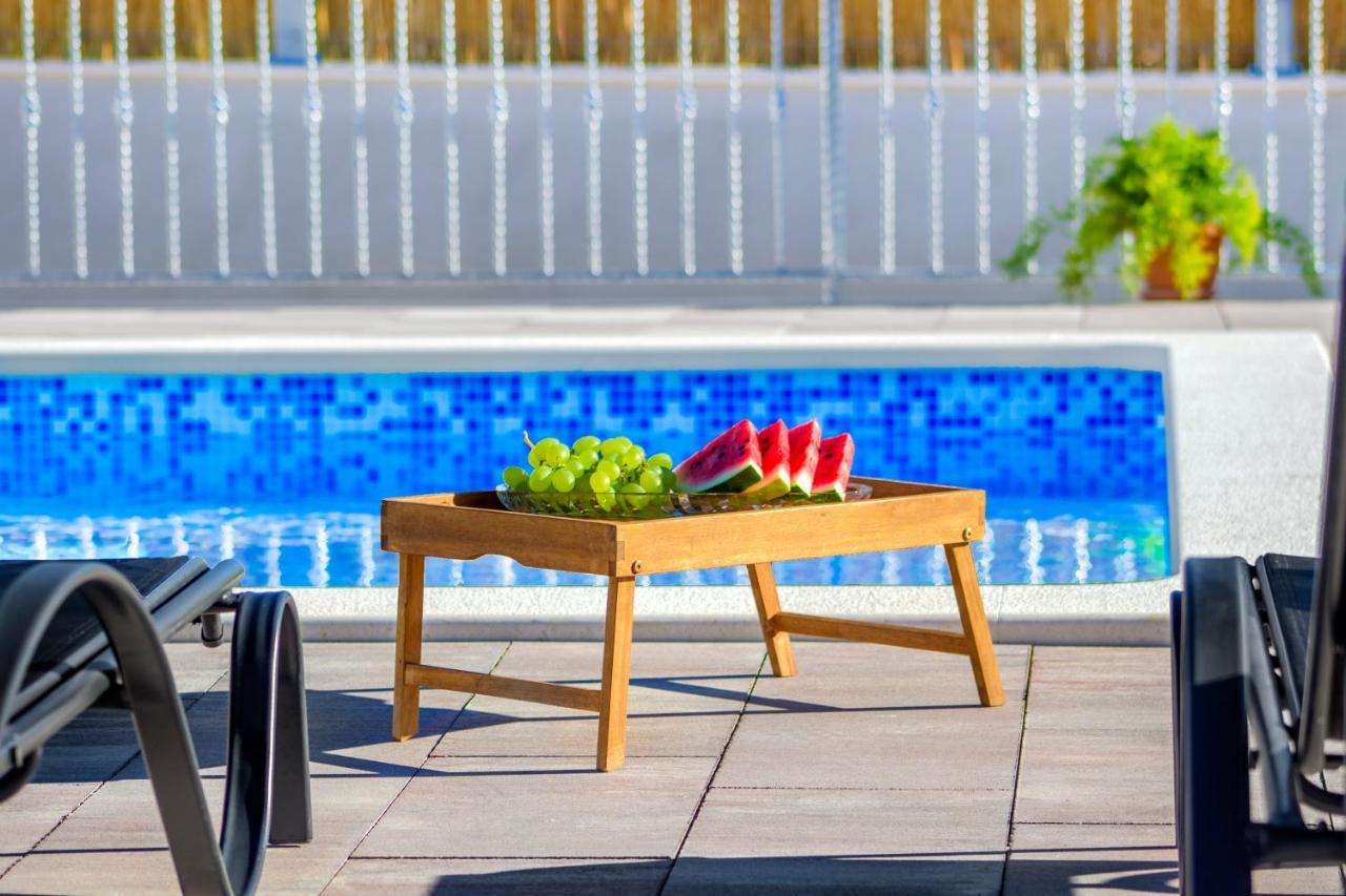 Villa Antonia With Heated Pool Dograde 외부 사진