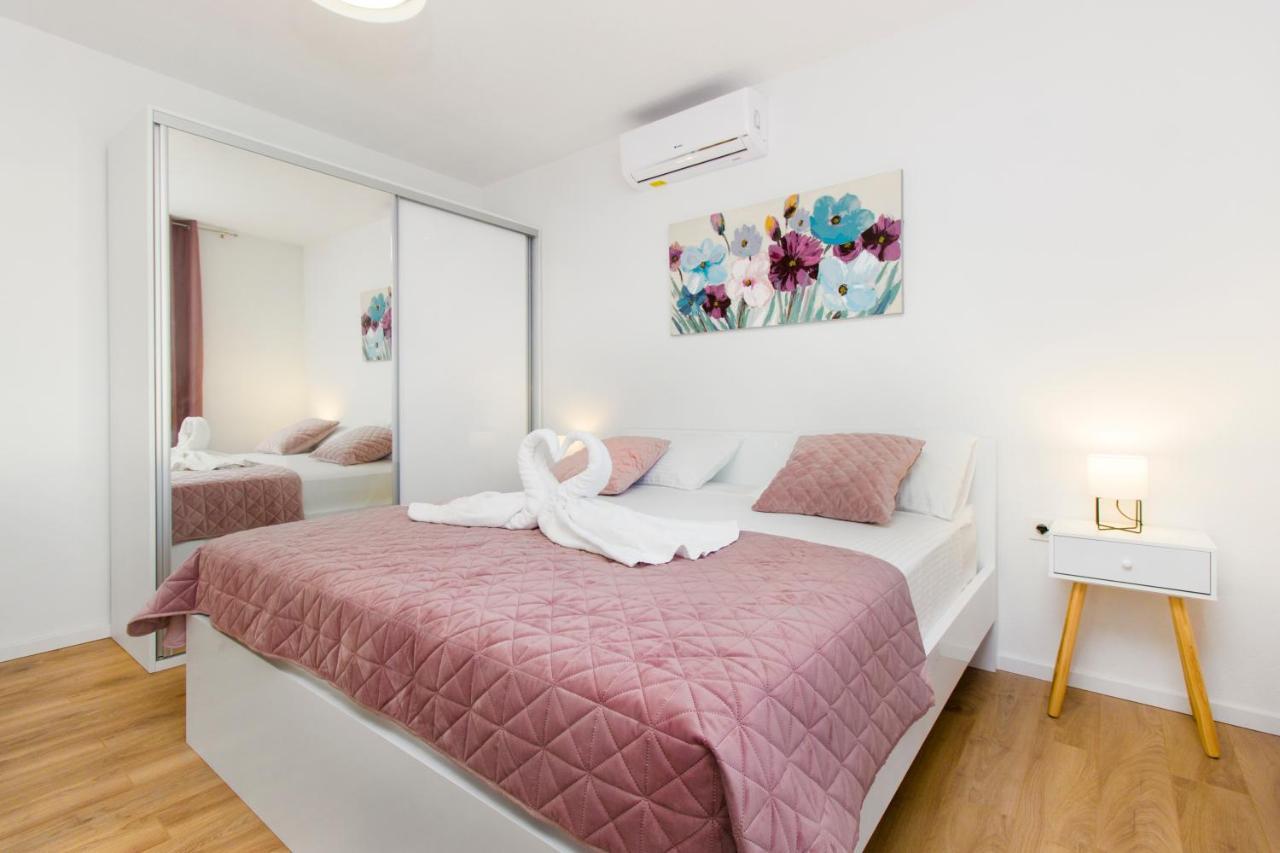Villa Antonia With Heated Pool Dograde 외부 사진